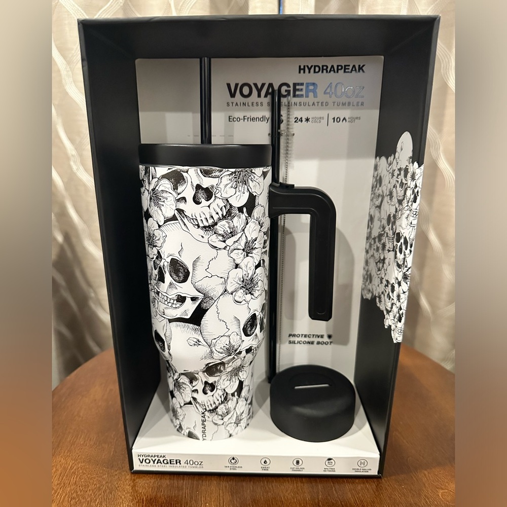 HydraPeak Voyager 40oz Stainless Steel Skull Tumbler